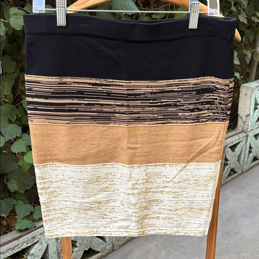 XOXO Vintage woven Mini-skirt XL Black/Tan/Cream